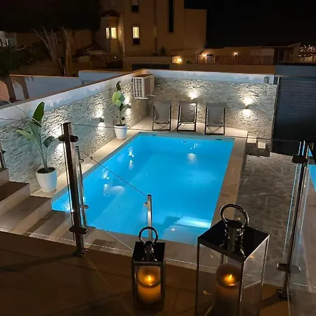 Apartment Luxury House Atlantico Private Heated Pool Costa Adeje (Tenerife)