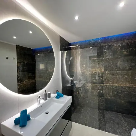 Luxury House Atlantico Private Heated Pool Apartment *